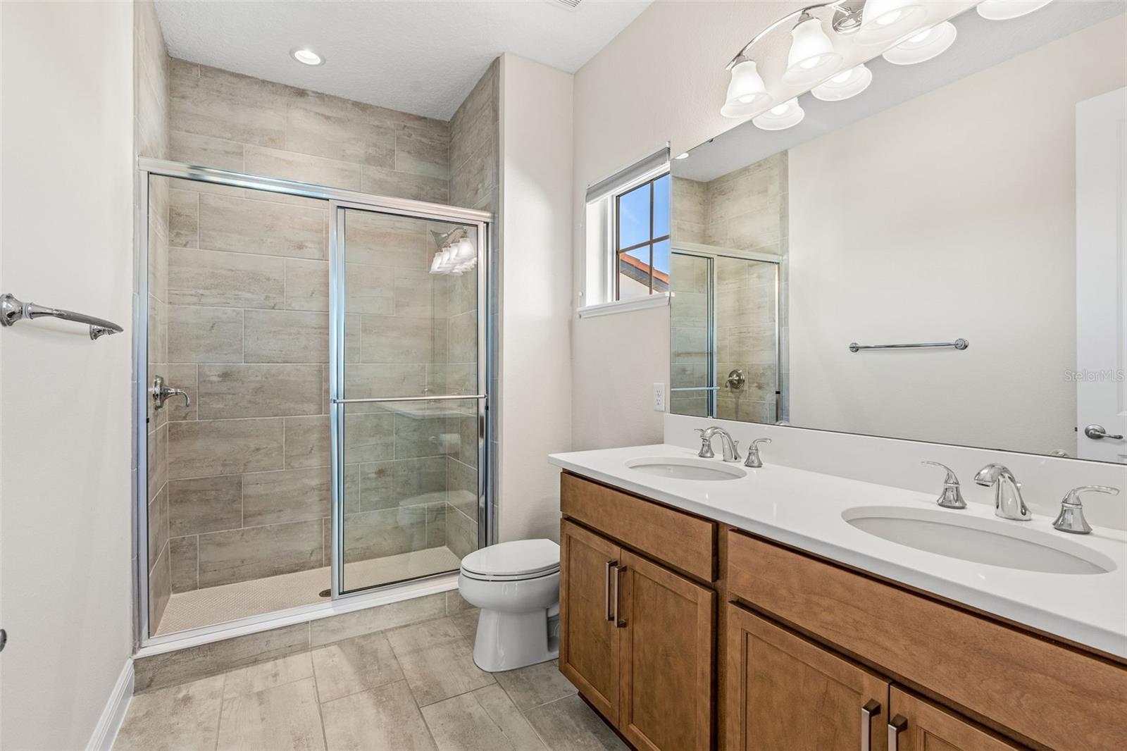 LAKESHORE PRESERVE PH 4 - Residential