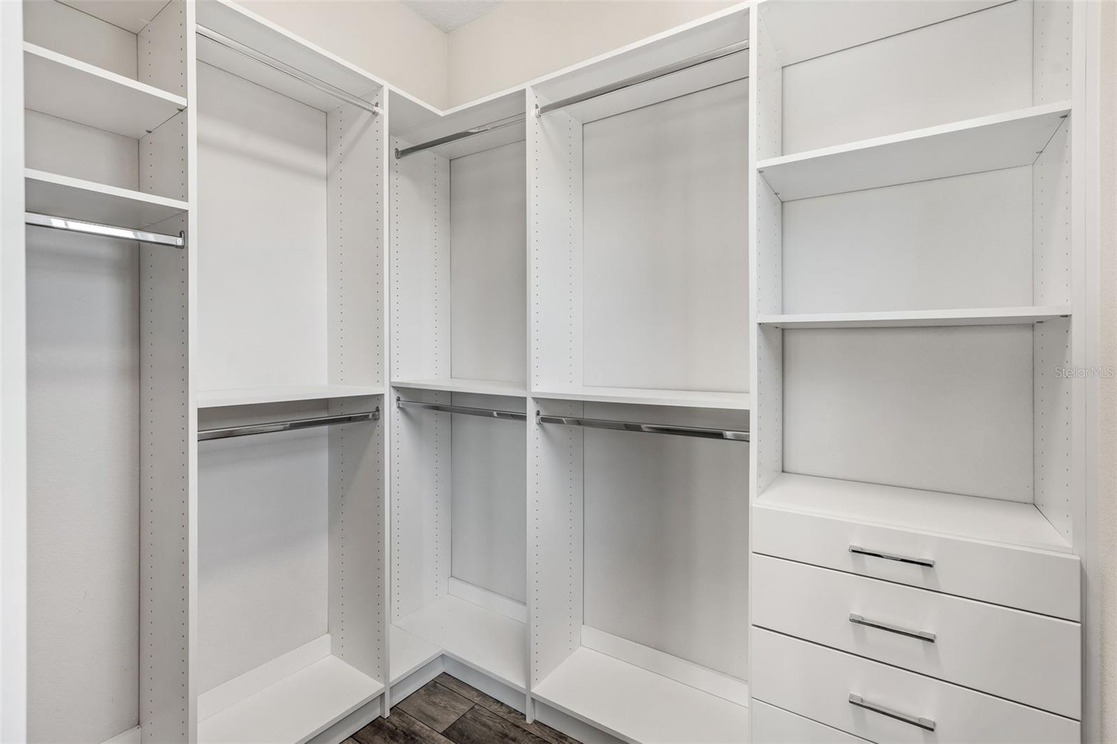 LAKESHORE PRESERVE PH 4 - Residential