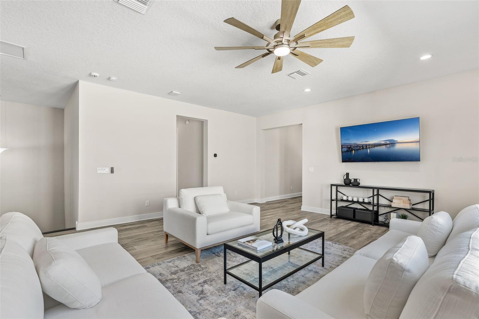 LAKESHORE PRESERVE PH 4 - Residential