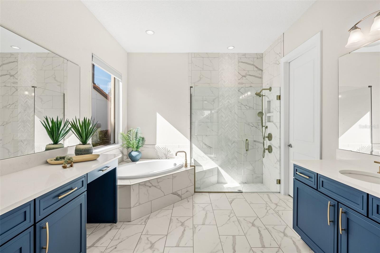 LAKESHORE PRESERVE PH 4 - Residential