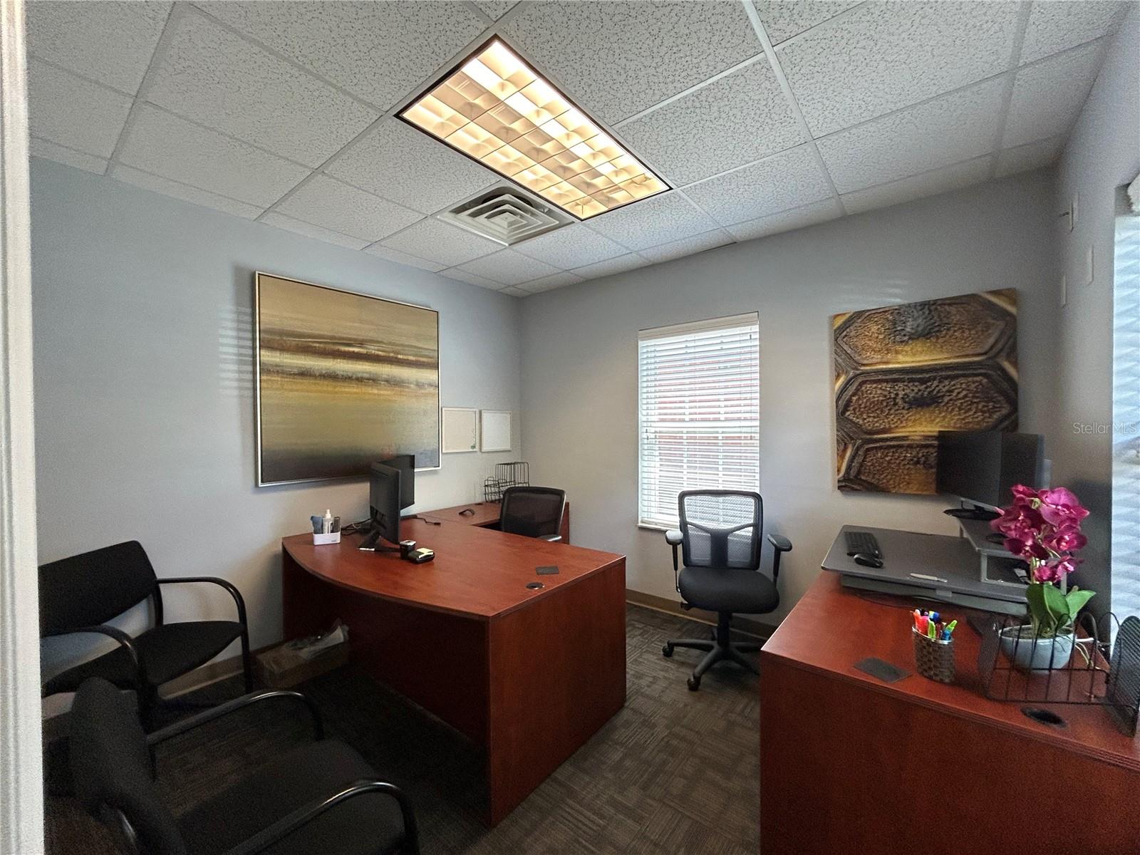 METRO 39 OFFICE PARK CONDO BLDG 2 - Commercial Lease