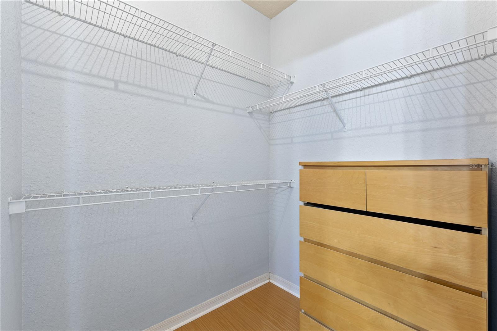 FOUNTAINS/METRO WEST - Residential