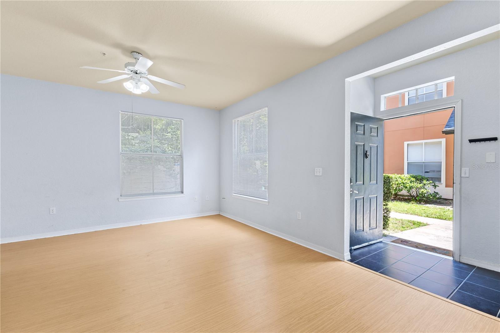 6017 WESTGATE DRIVE 913