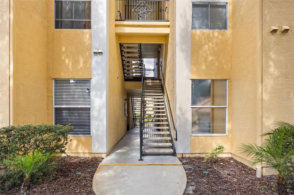 Photo of 1475 Lake Shadow Circle #6205, Maitland, FL 32751 (MLS # O6450405)