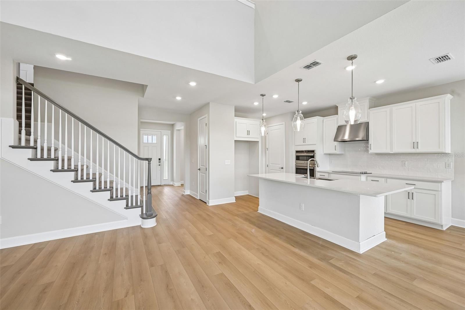 7057 FOXBORO WAY