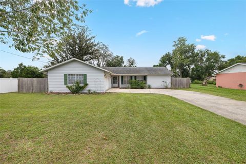 Photo of 13150 Linden Drive, Spring Hill, FL 34609 (MLS # TB8426642)