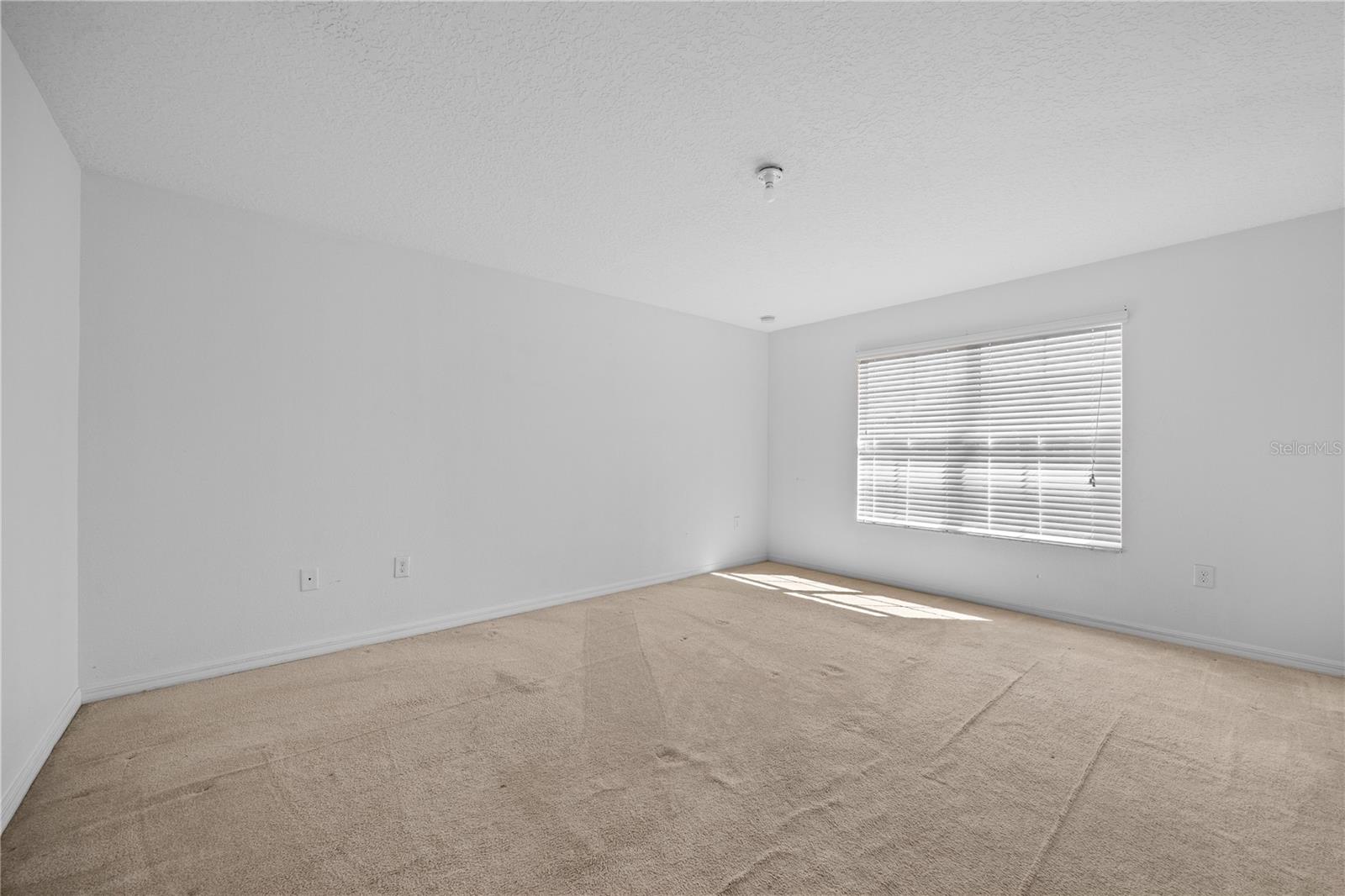 BATTAGLIA - Residential Lease