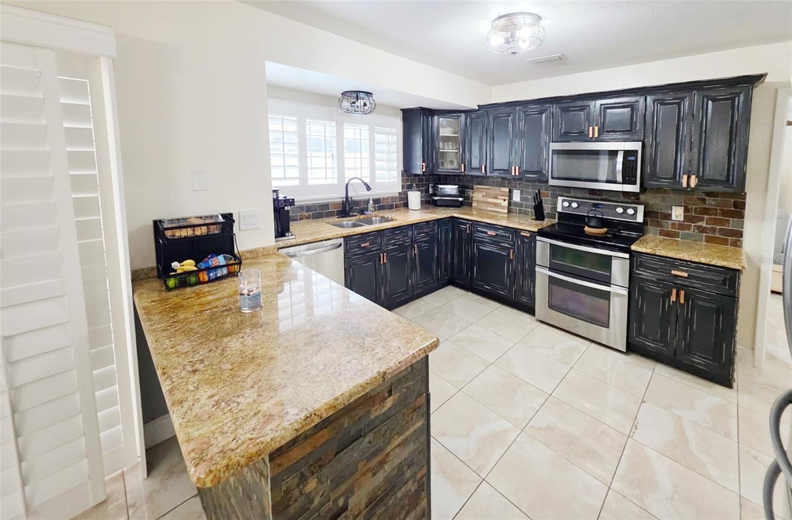 TOWNN COUNTRY PARK SEC 9 UN 12 - Residential