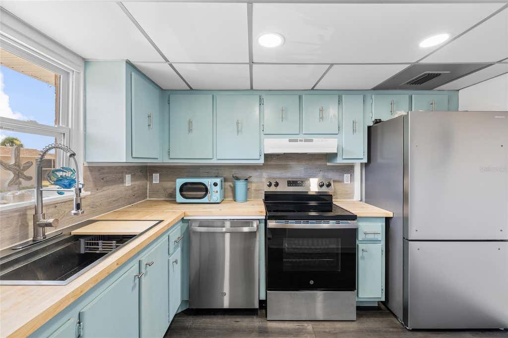 Photo of 2727 75th Street W #9A12, Bradenton, FL 34209 (MLS # A4698772)