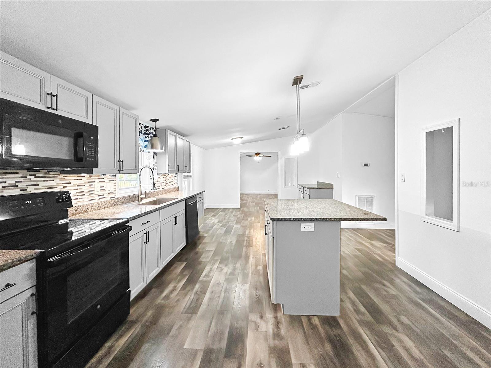 UNPLATTED - Residential