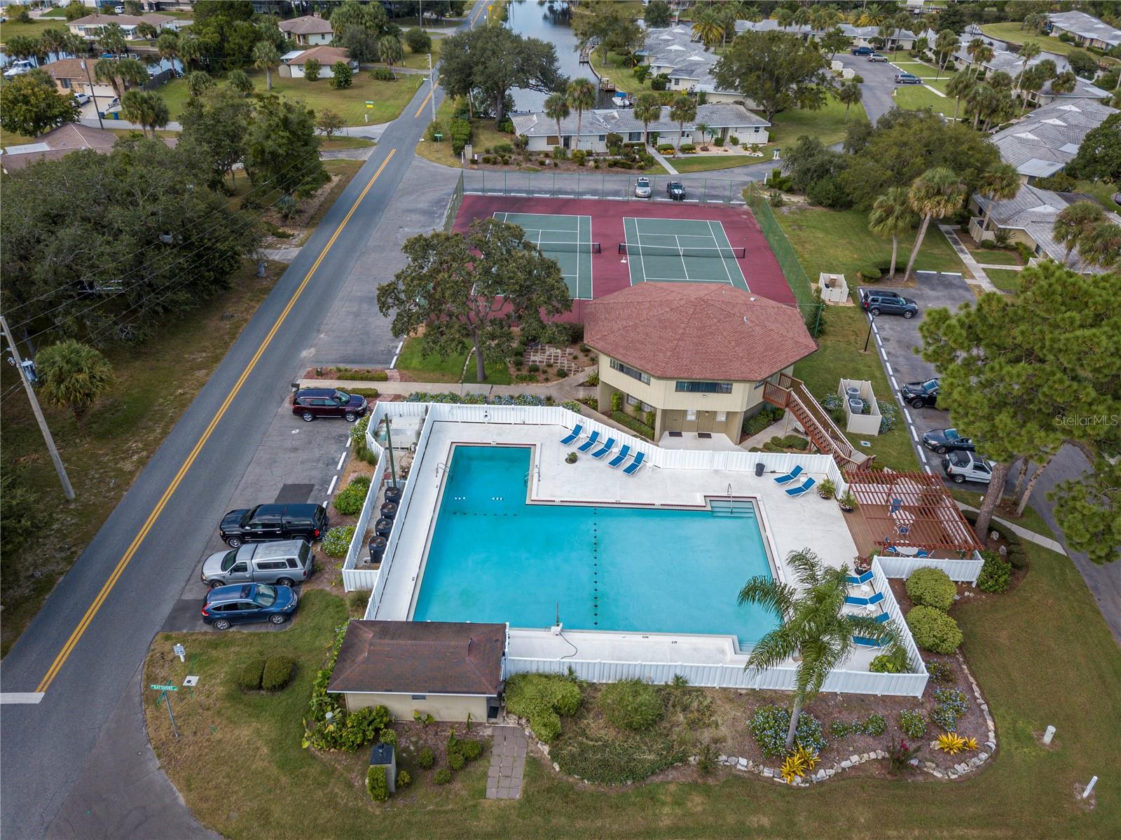 11255 W BAYSHORE DRIVE 81