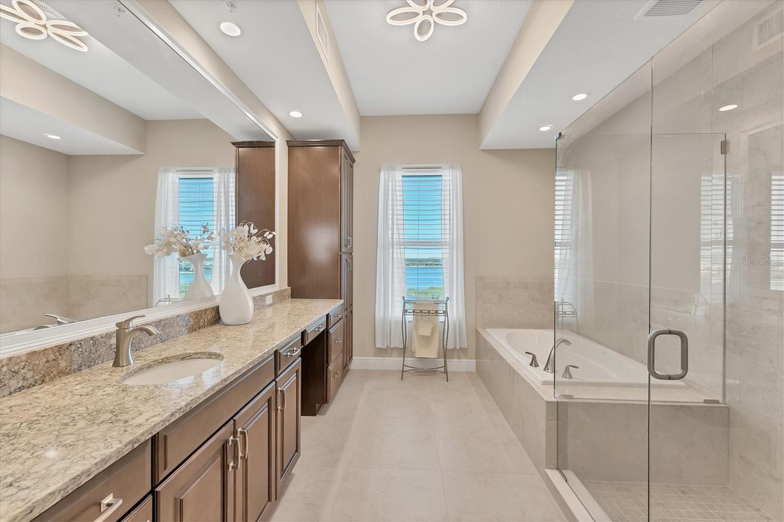 WATERFRONT AT MAIN STREET PH 2 - Residential