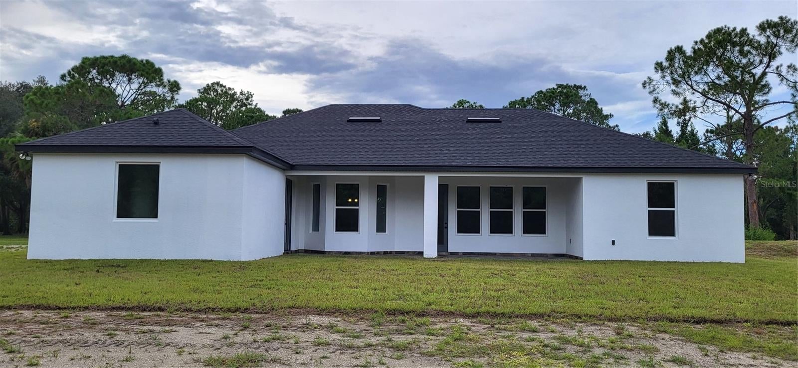 1685 E OSCEOLA ROAD