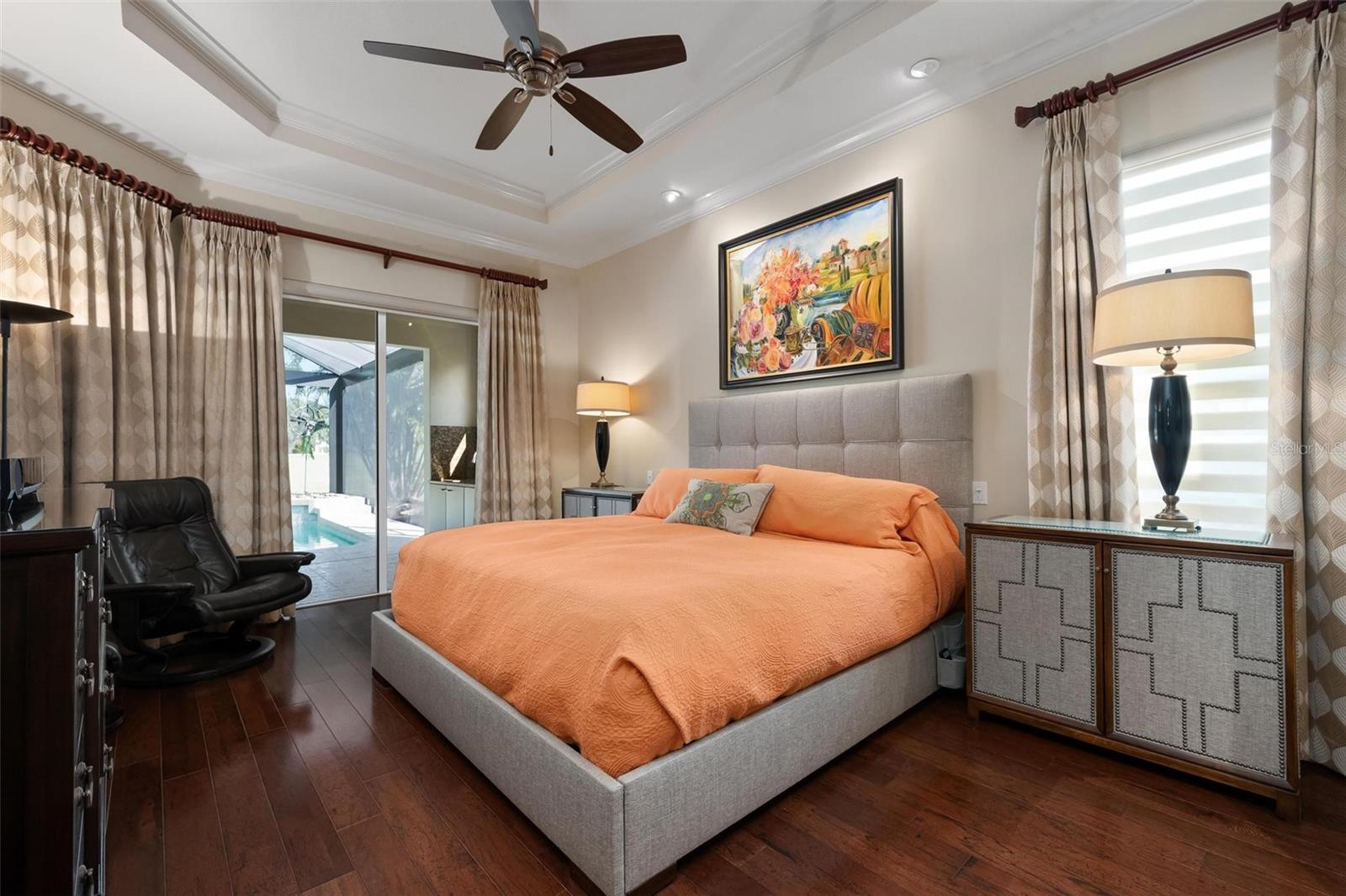 PELICAN POINTE GOLF & COUNTRY - Residential