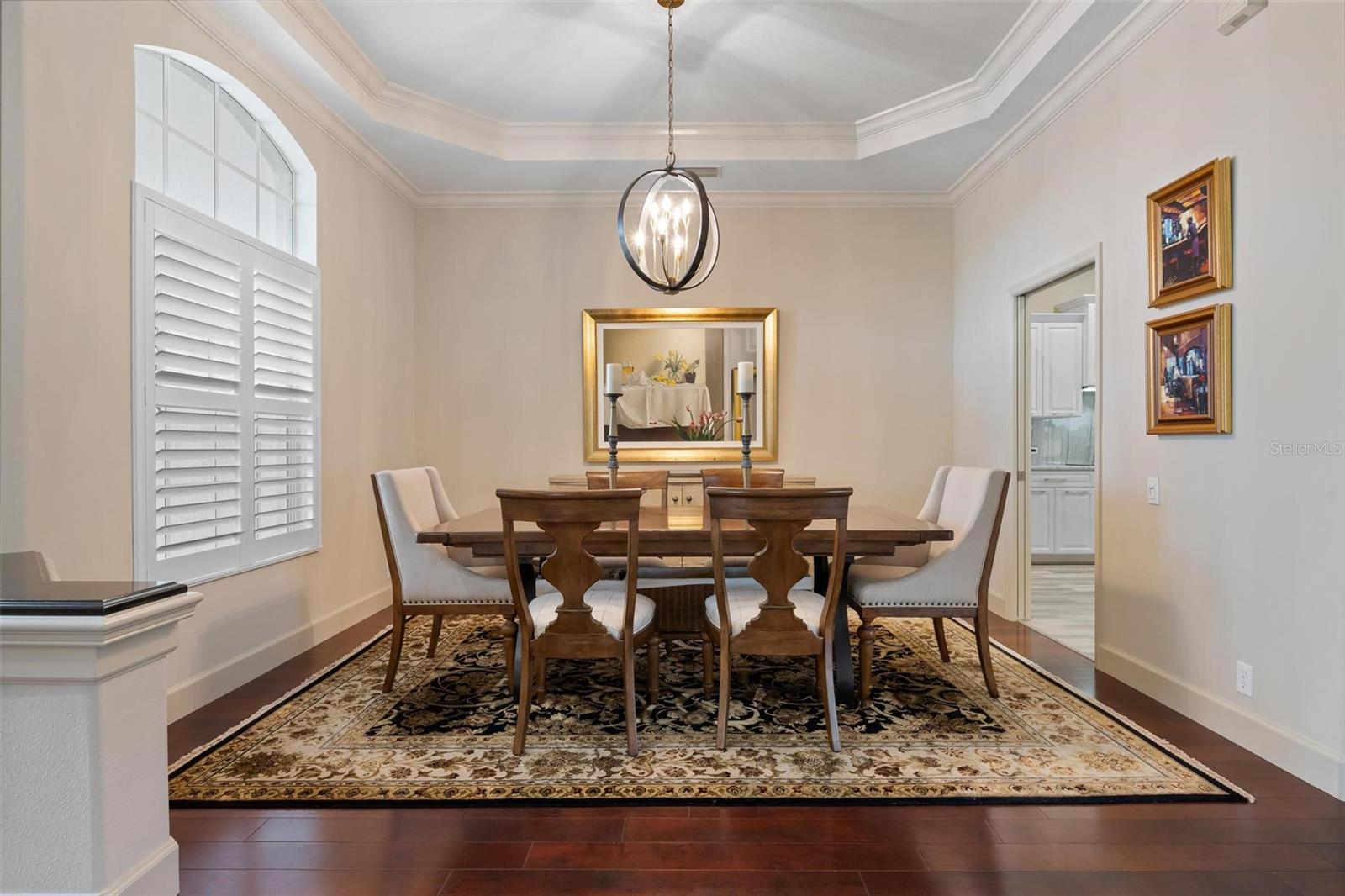 PELICAN POINTE GOLF & COUNTRY - Residential