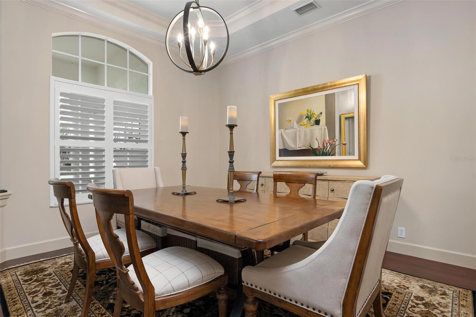 PELICAN POINTE GOLF & COUNTRY - Residential