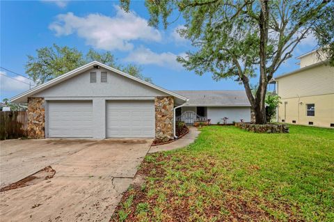 Photo of 6914 Harbor Drive, Hudson, FL 34667 (MLS # TB8423152)