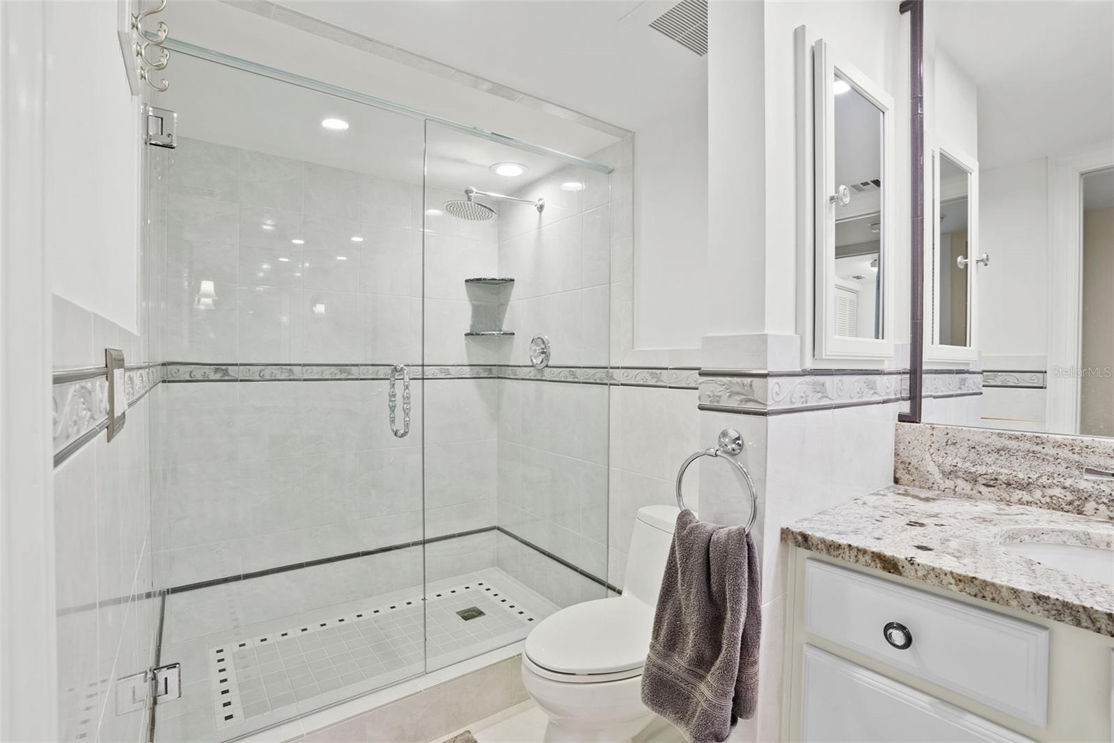 DANS ISLAND ON SAND KEY CONDO - Residential Lease