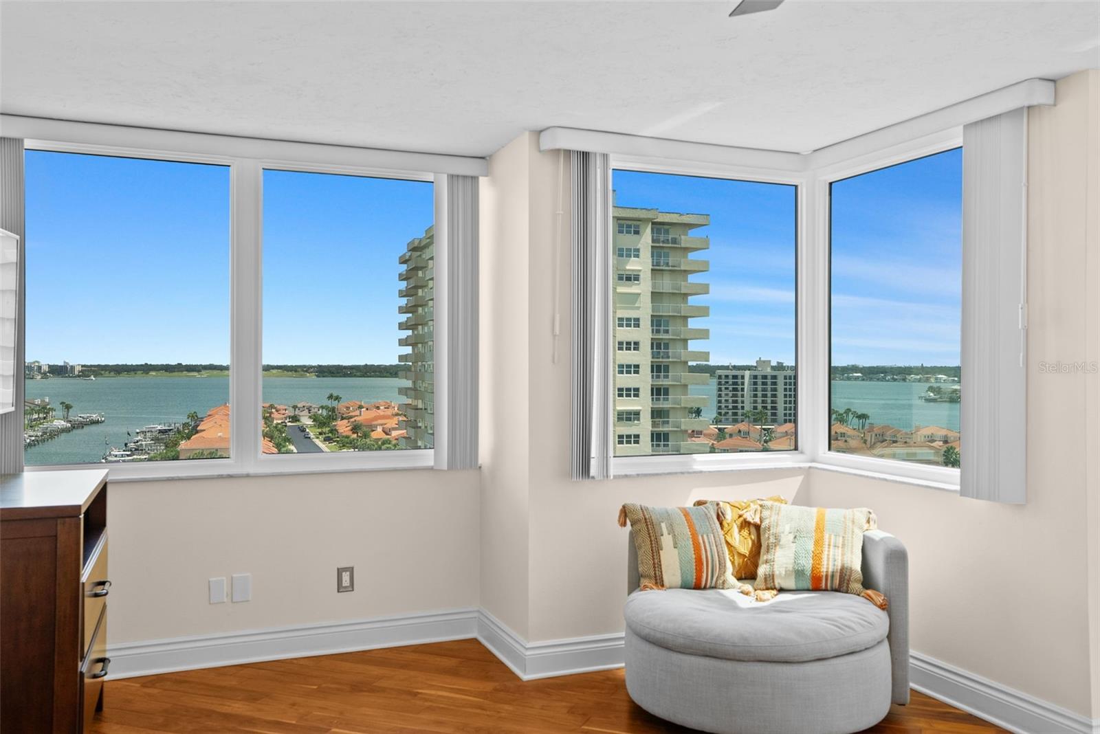 DANS ISLAND ON SAND KEY CONDO - Residential Lease