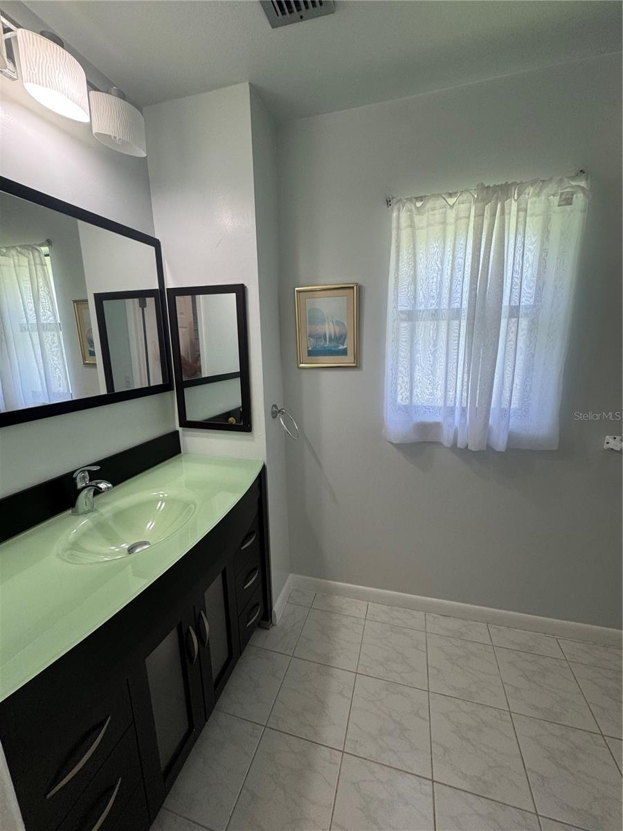 TARPON WOODS - Residential Lease