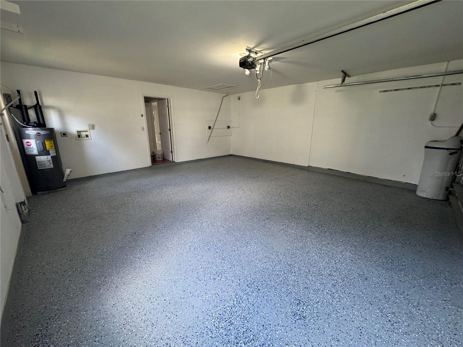 TARPON WOODS - Residential Lease