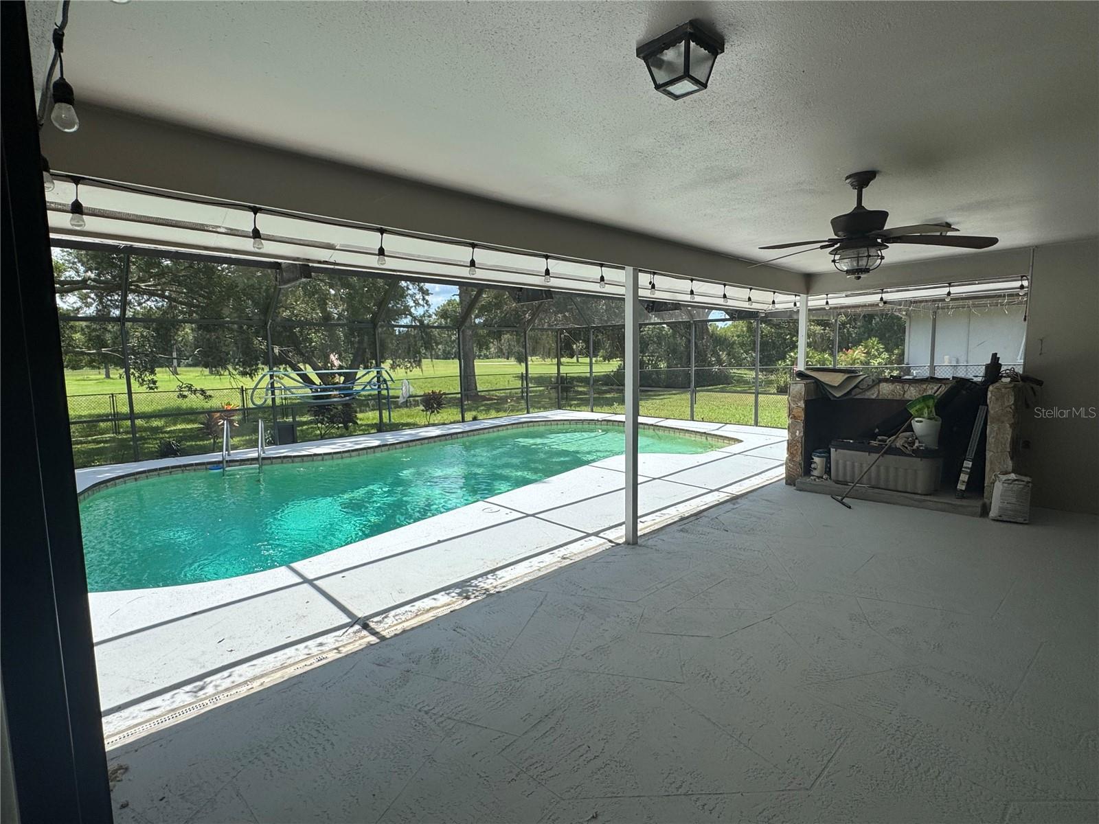 TARPON WOODS - Residential Lease