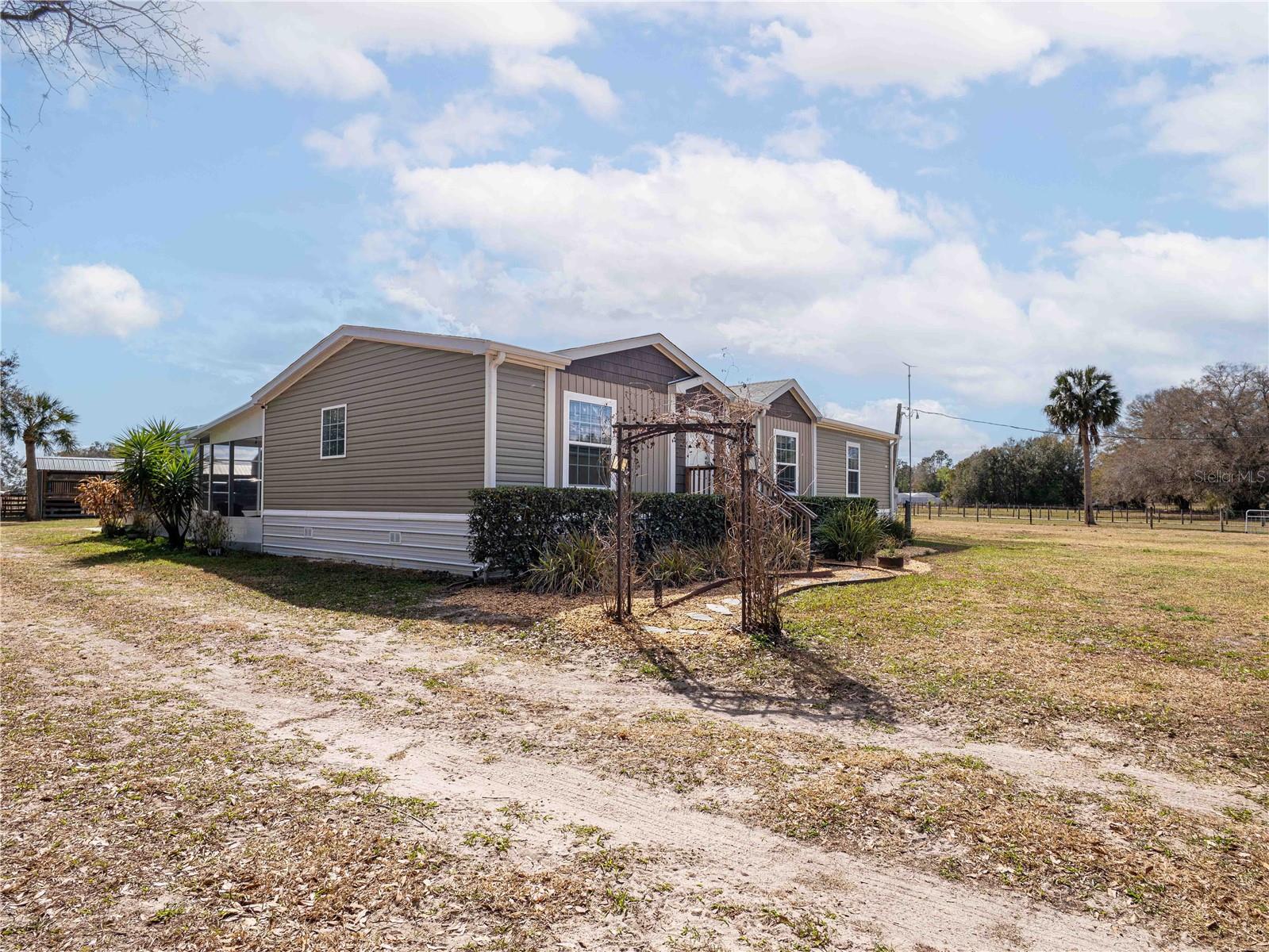 ACREAGE & UNREC - Residential