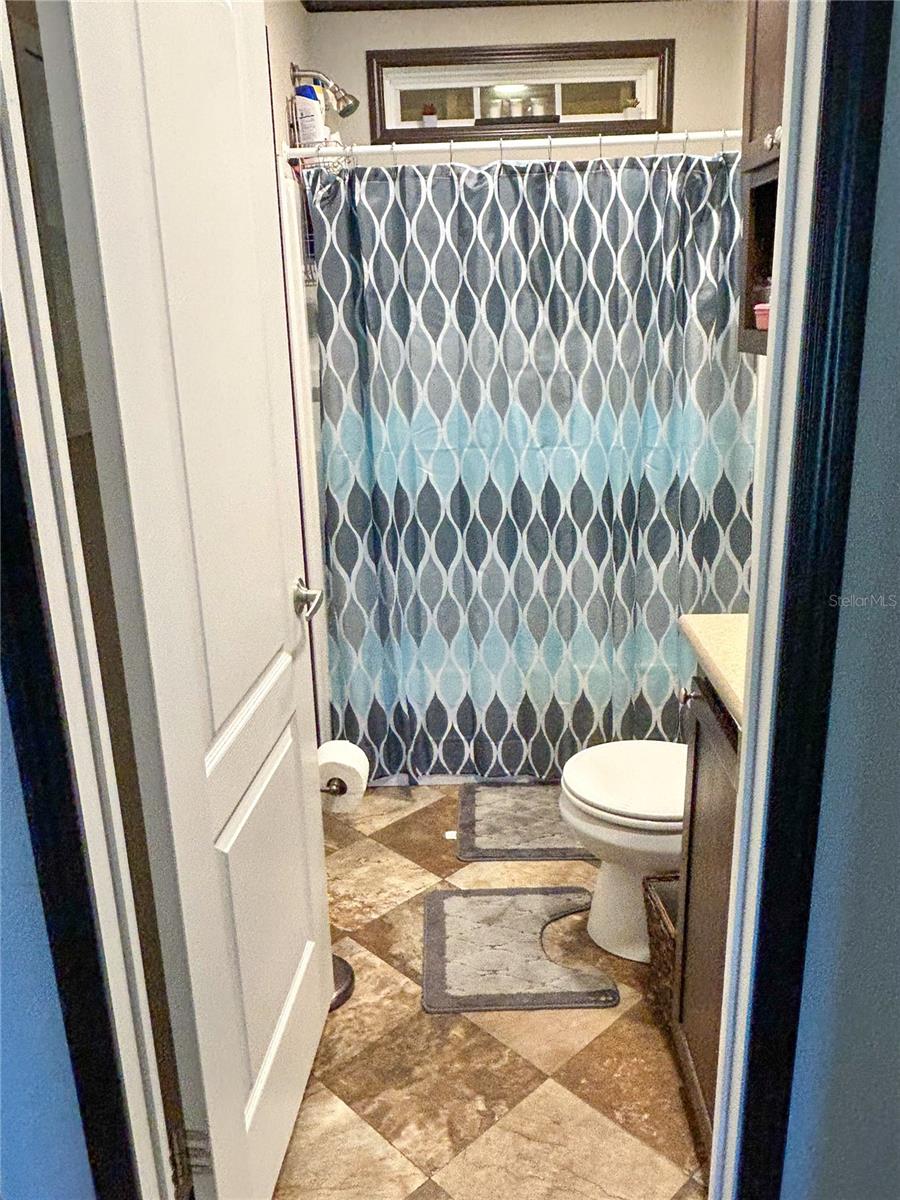 ACREAGE & UNREC - Residential