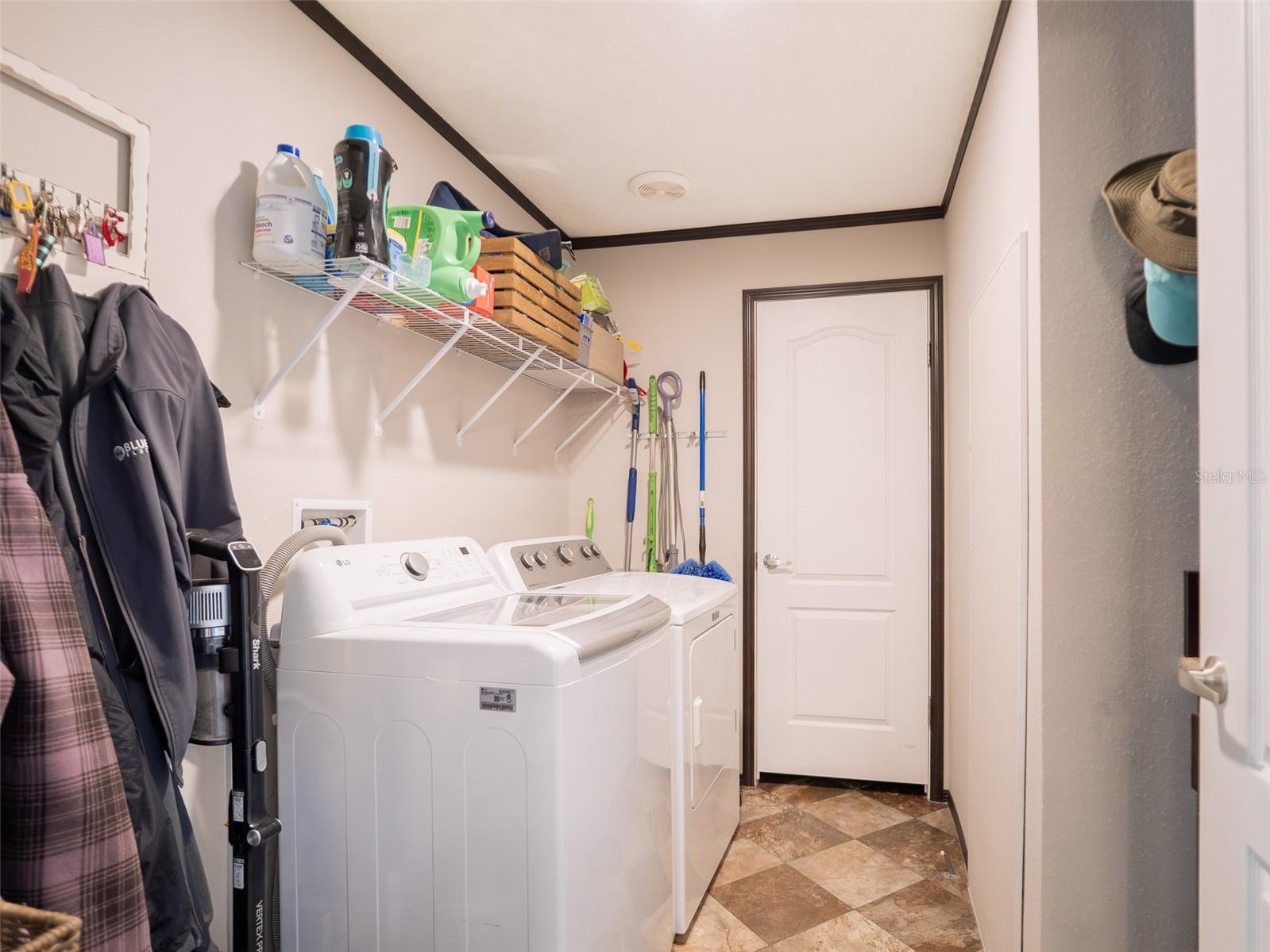 ACREAGE & UNREC - Residential