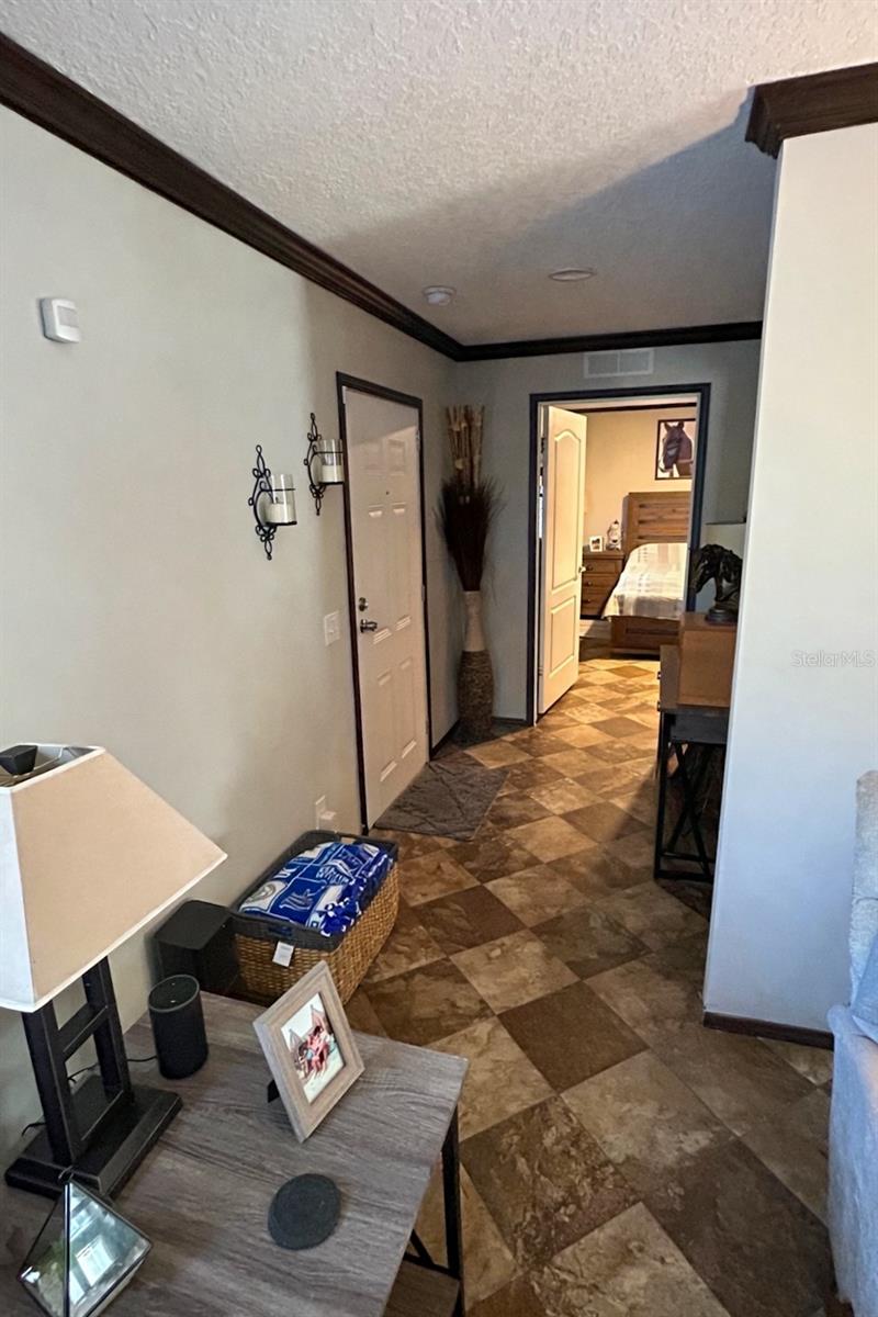 ACREAGE & UNREC - Residential