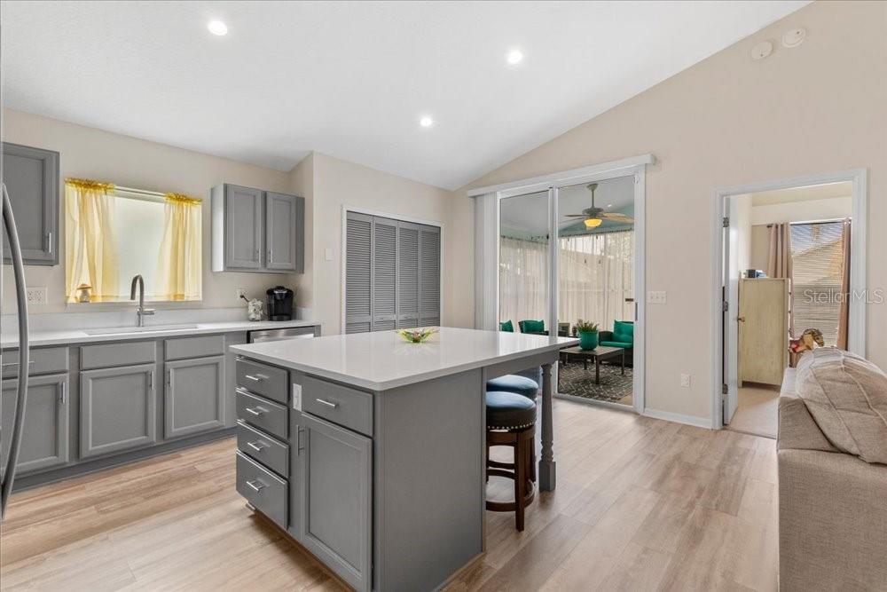 DUNHILL UNIT 1 - Residential