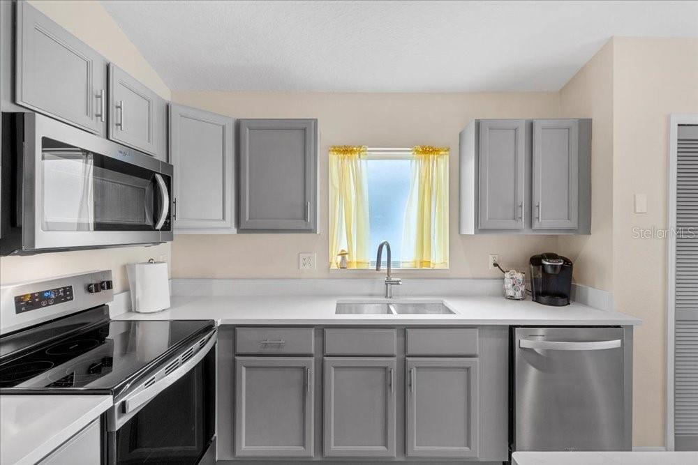 DUNHILL UNIT 1 - Residential