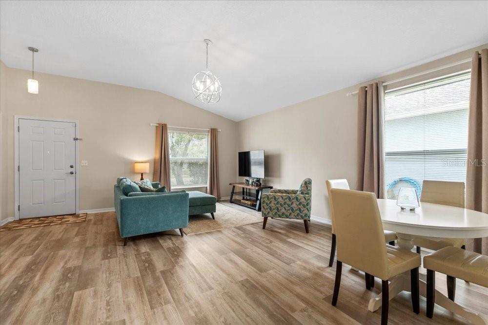 DUNHILL UNIT 1 - Residential