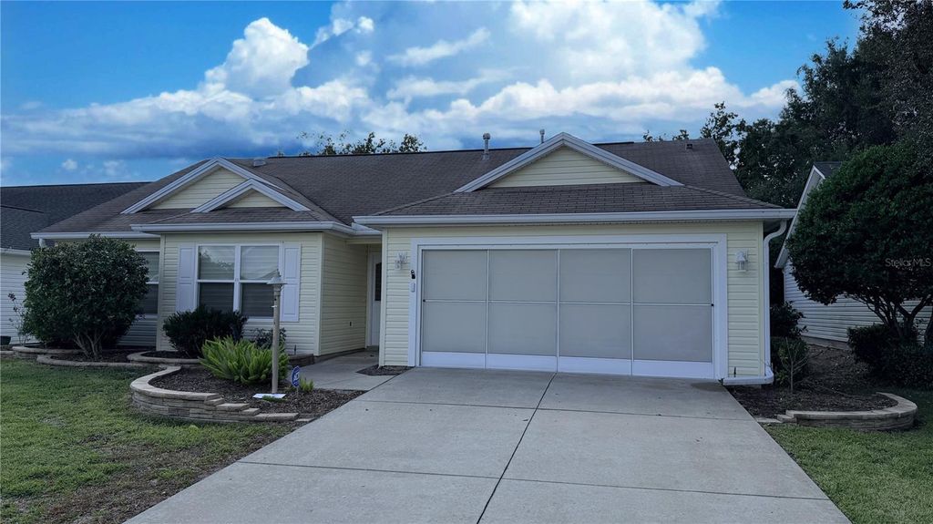 Photo of 17700 SE 92nd Grantham Terrace, The Villages, FL 32162 (MLS # OM709472)