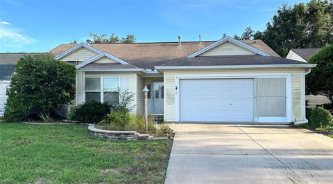 Photo of 17700 SE 92nd Grantham Terrace, The Villages, FL 32162 (MLS # OM709472)