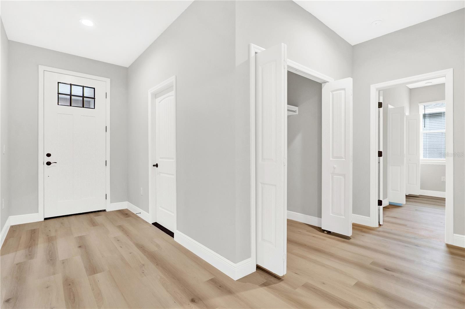 530 ELLIE COURT