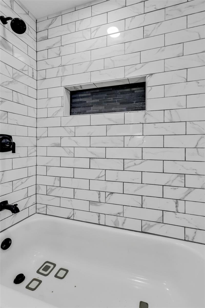 PEACE RIVER SHORES - Residential