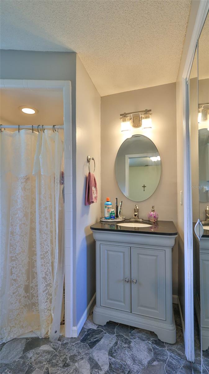 TURNBULL SHORES LTS 01-99 INC - Residential Income