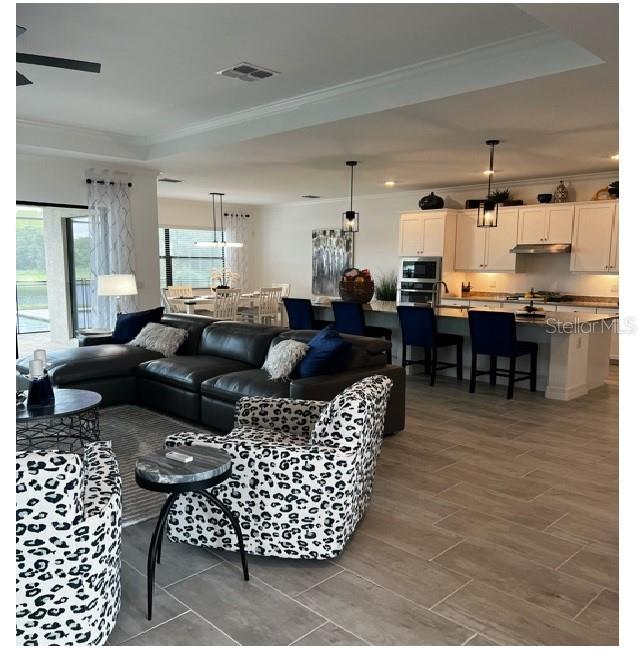 POLO RUN PH I-A & I-B - Residential Lease