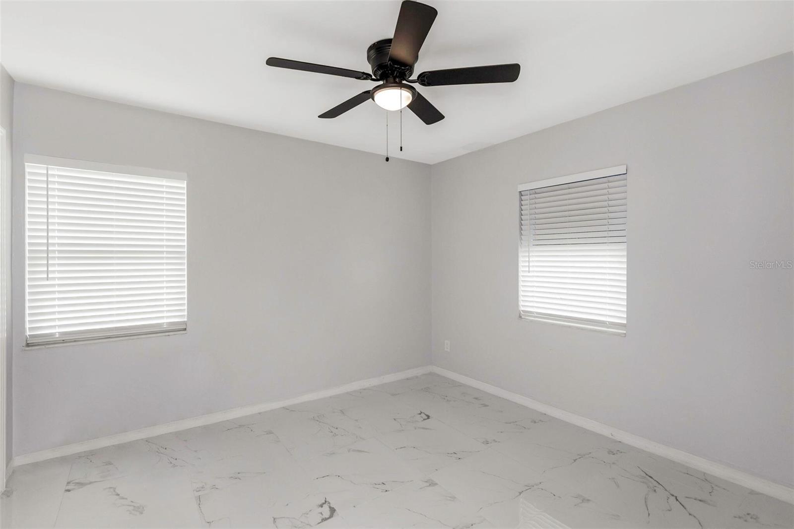 HARBORDALE SUB - Residential Income