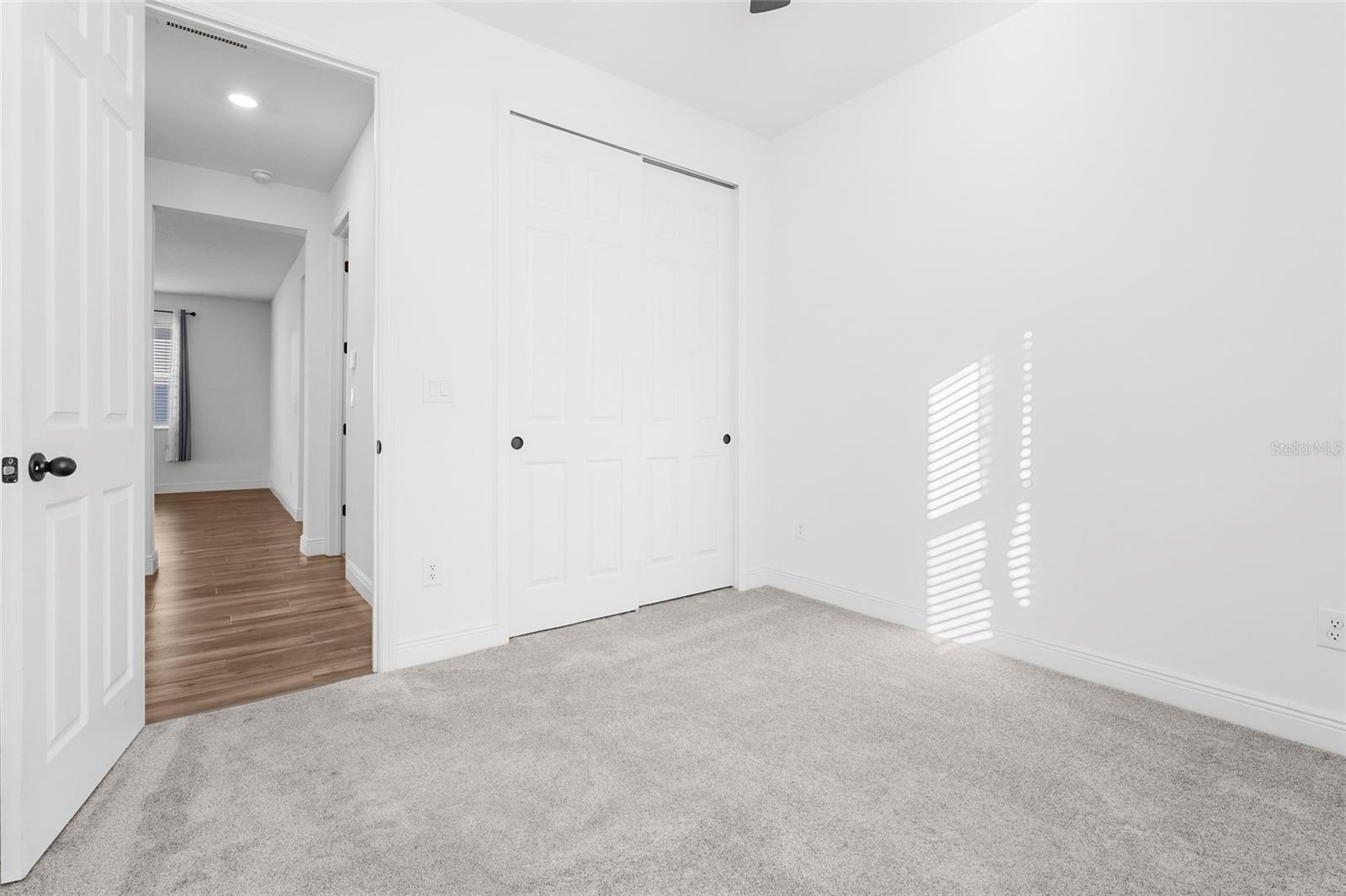 GRADY POINTE - Residential