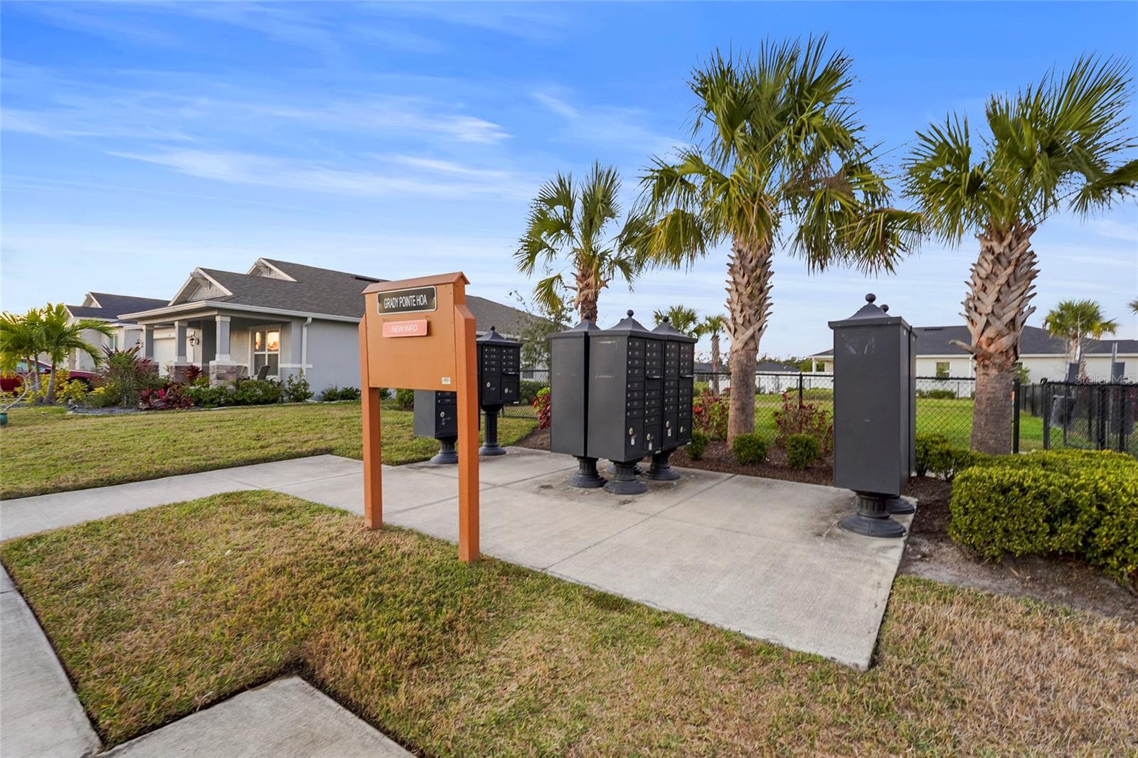 GRADY POINTE - Residential