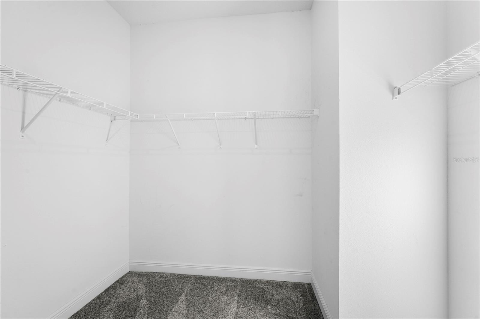 GRADY POINTE - Residential