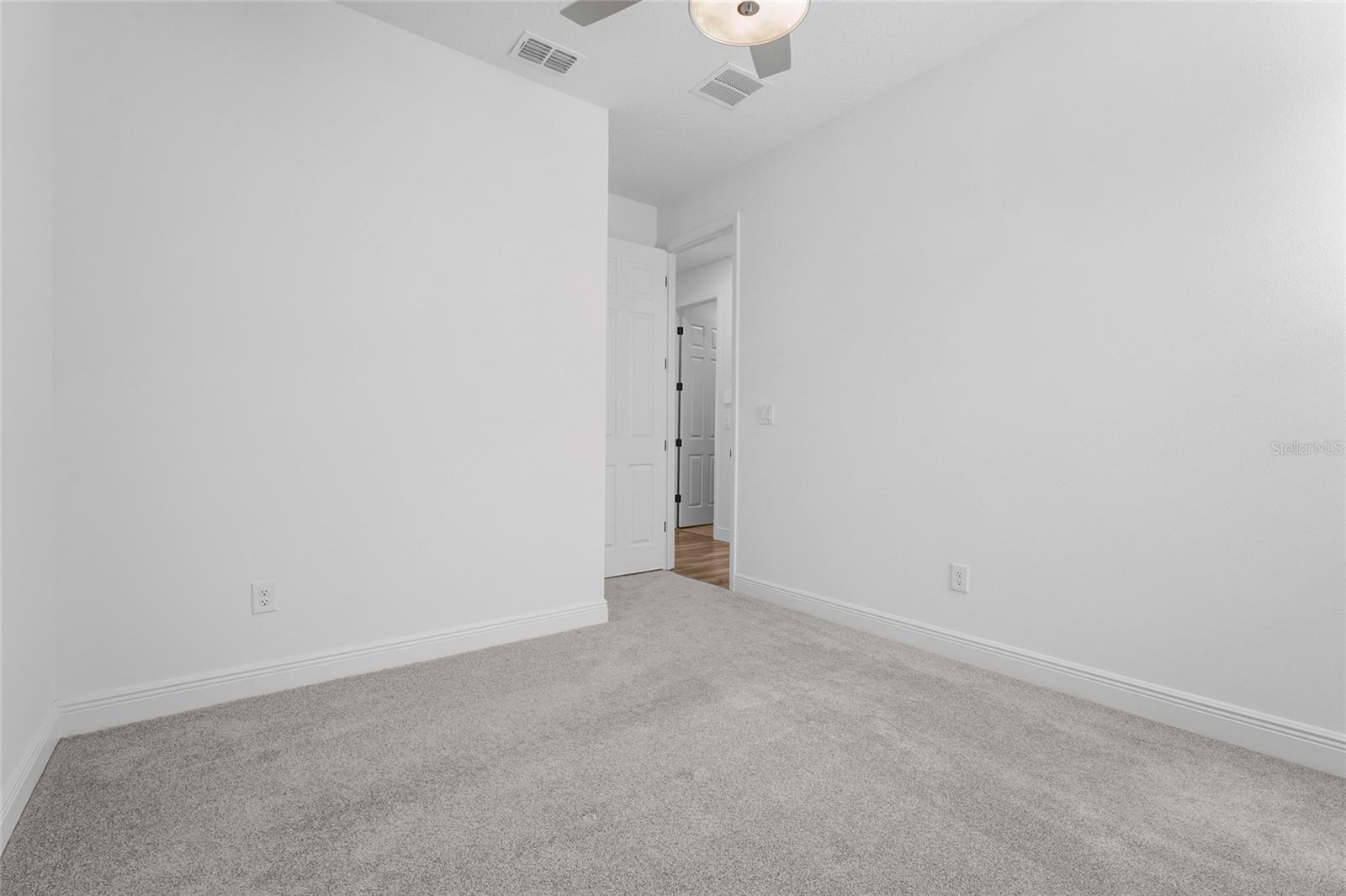 GRADY POINTE - Residential