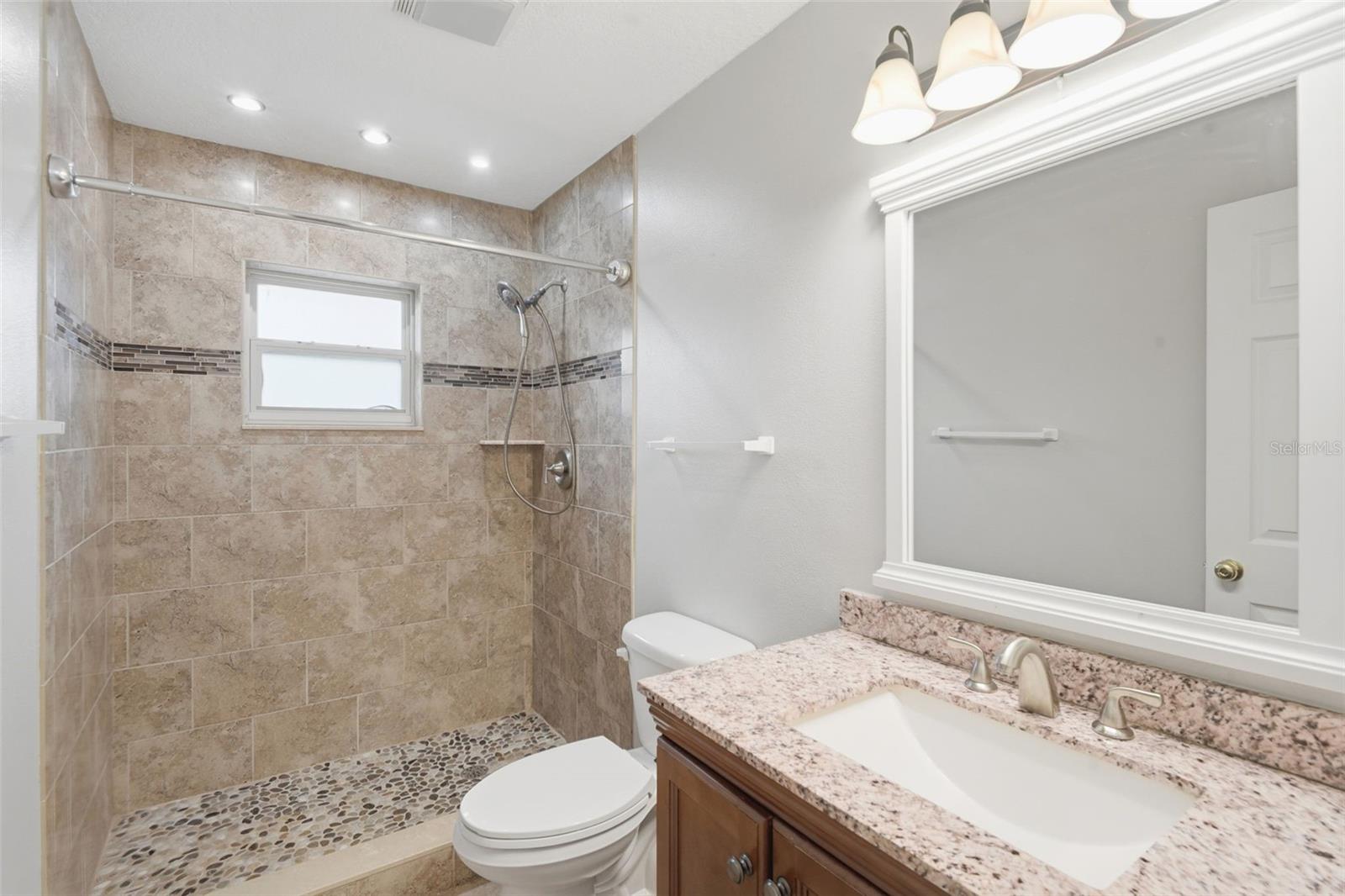 DELTONA LAKES UN 41 - Residential