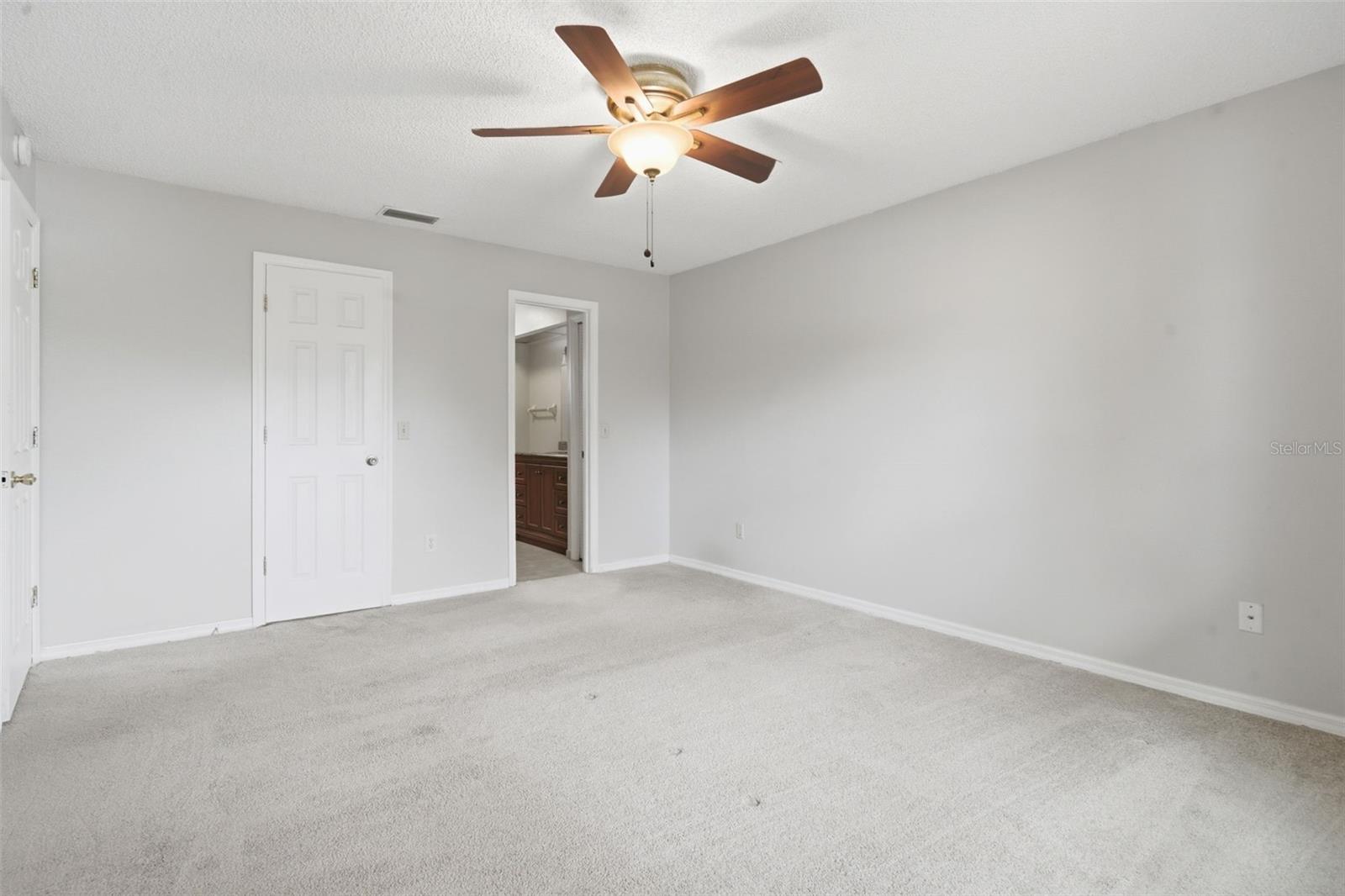 DELTONA LAKES UN 41 - Residential