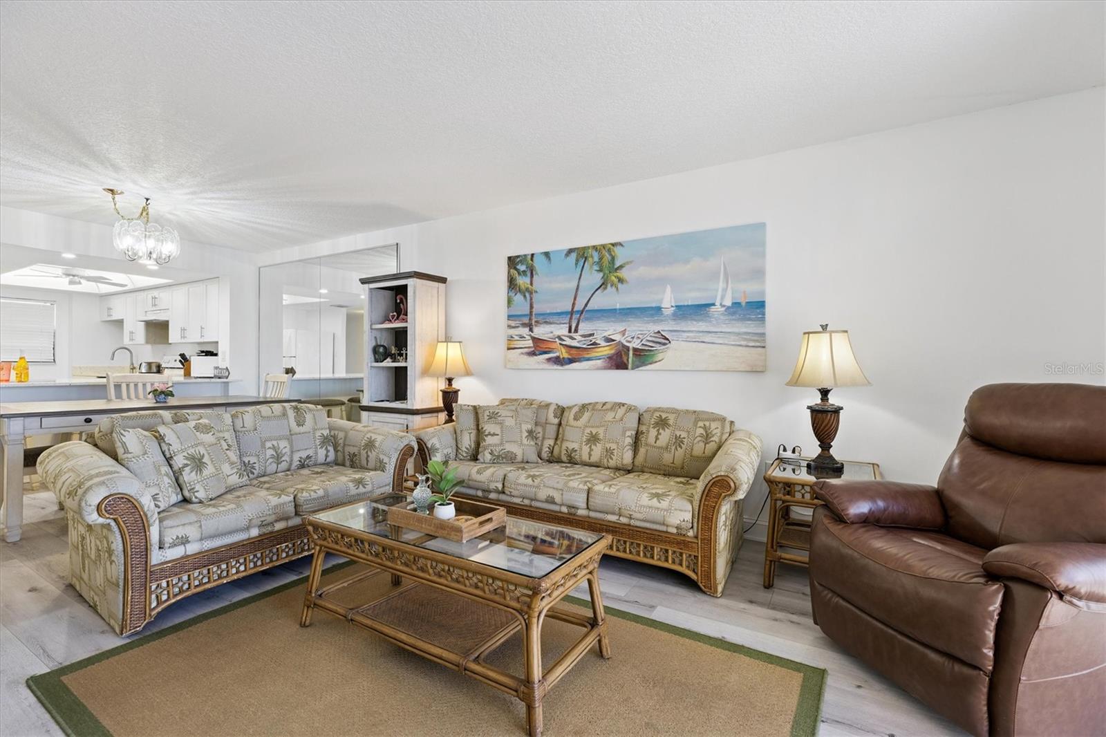 CANAVERAL TOWERS - Residential