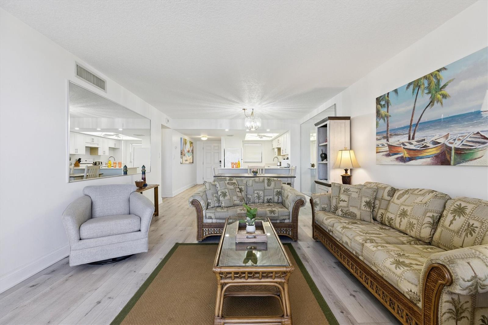 CANAVERAL TOWERS - Residential