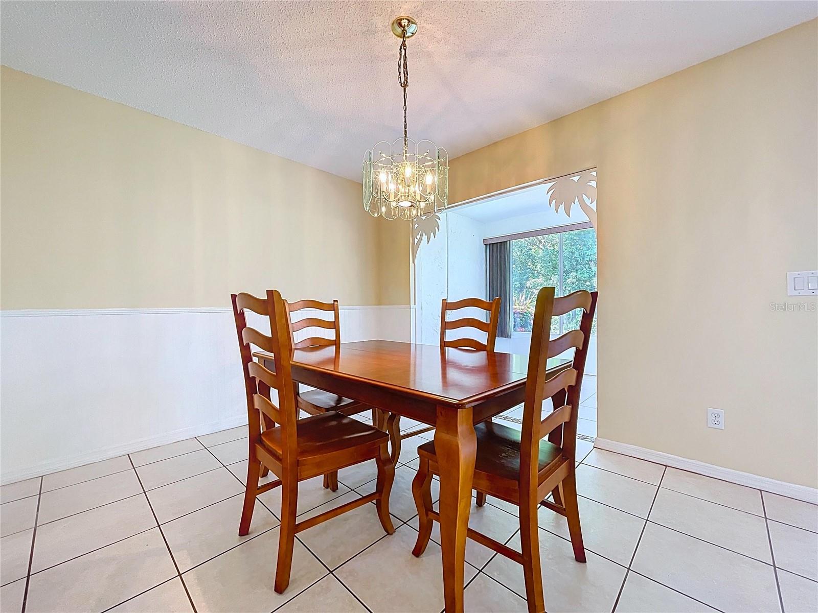 505 FOXGLOVE CIRCLE B