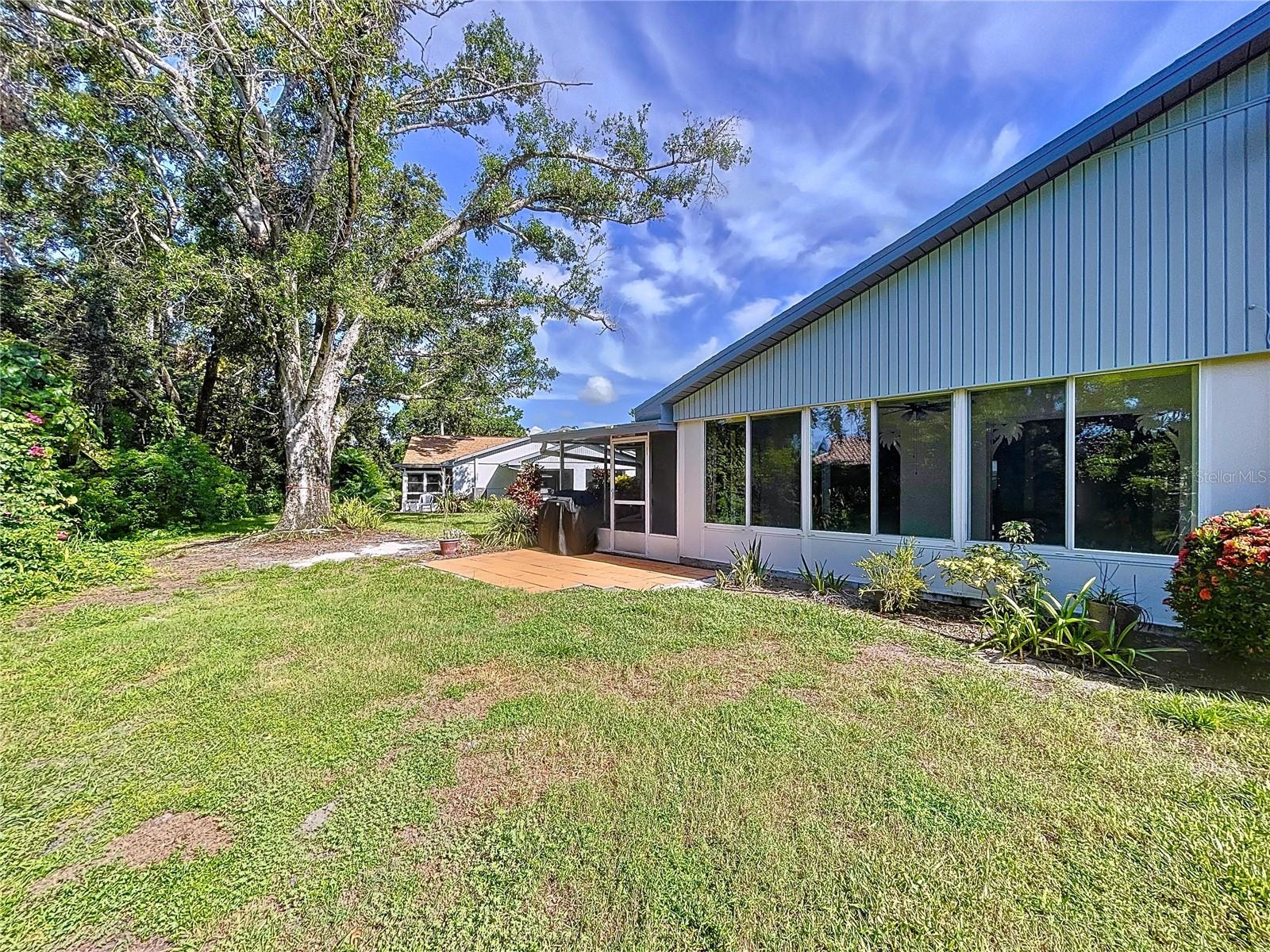 505 FOXGLOVE CIRCLE B